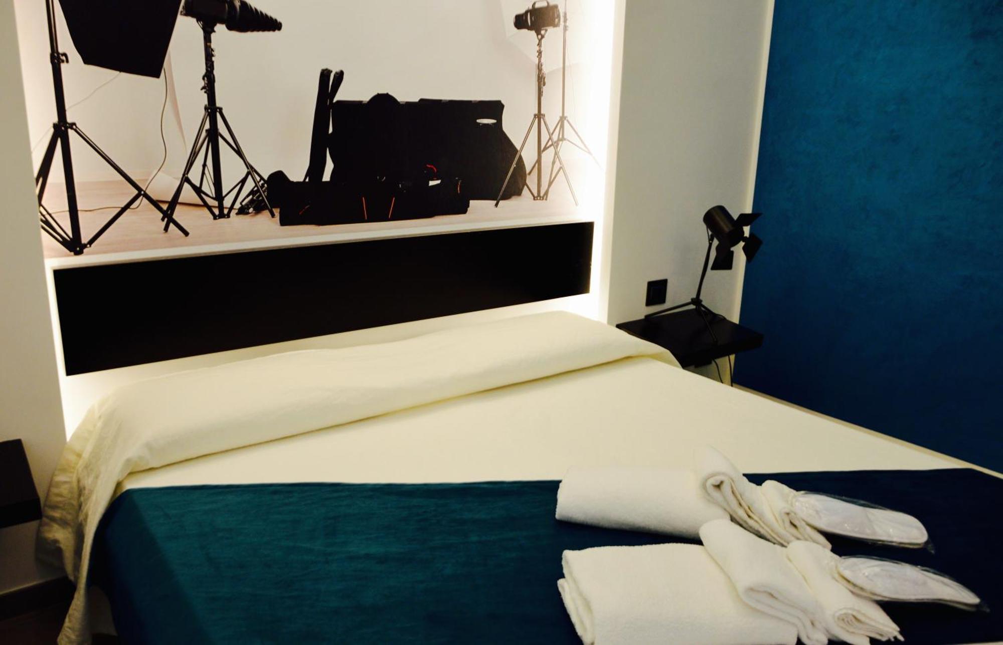 เรอแล เปียซซา เดล เปลบิสชิโต Bed & Breakfast เนเปิลส์ ห้อง รูปภาพ