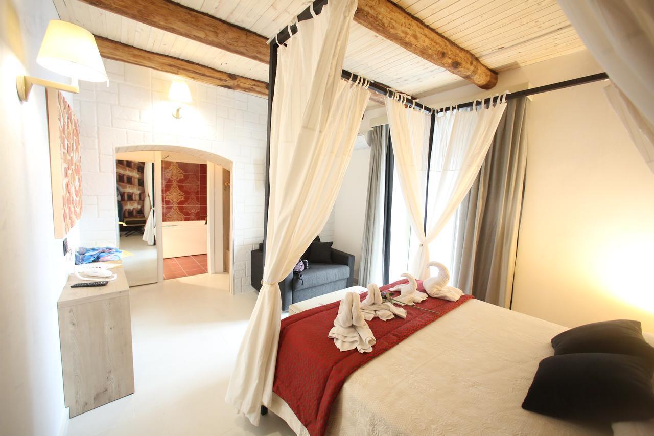 เรอแล เปียซซา เดล เปลบิสชิโต Bed & Breakfast เนเปิลส์ ภายนอก รูปภาพ